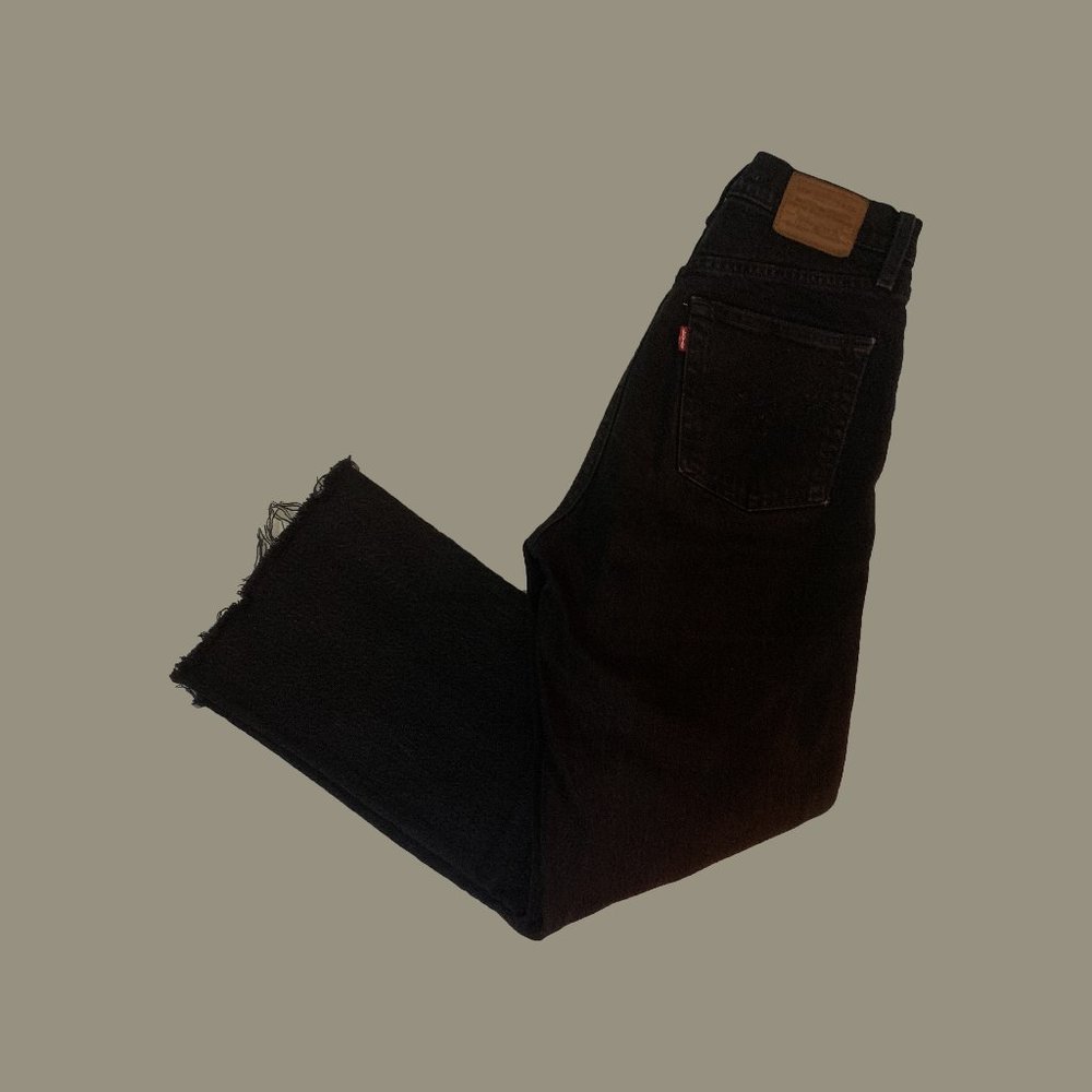 Black Levi's Ribcage Crop Flare